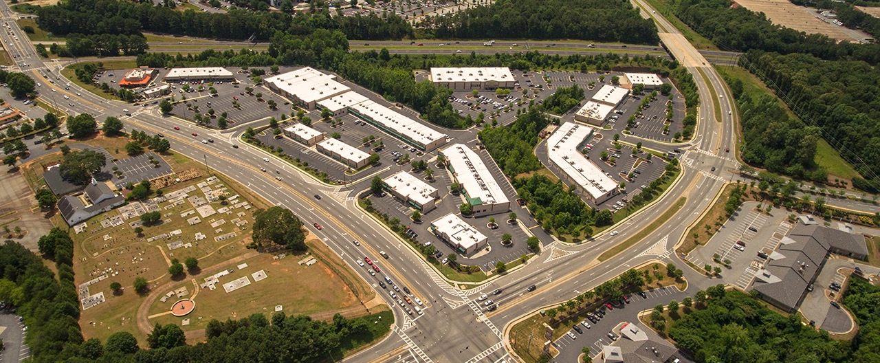 Village Shoppes at Creekside